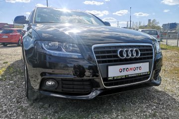 Audi A4 B8 2.0 TDI ! Czarne ! Kombi ! Sprowadzone !