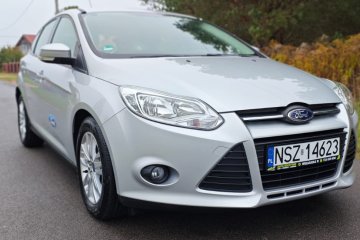 Ford Focus 101KM Benzyna ! Hatchback 5 Drzwi ! Zarejestrowany !