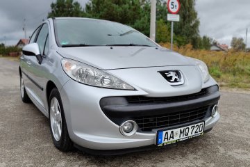 Peugeot 207 1.4 benzyna ! 5 drzwi ! Klima ! Z Niemiec !